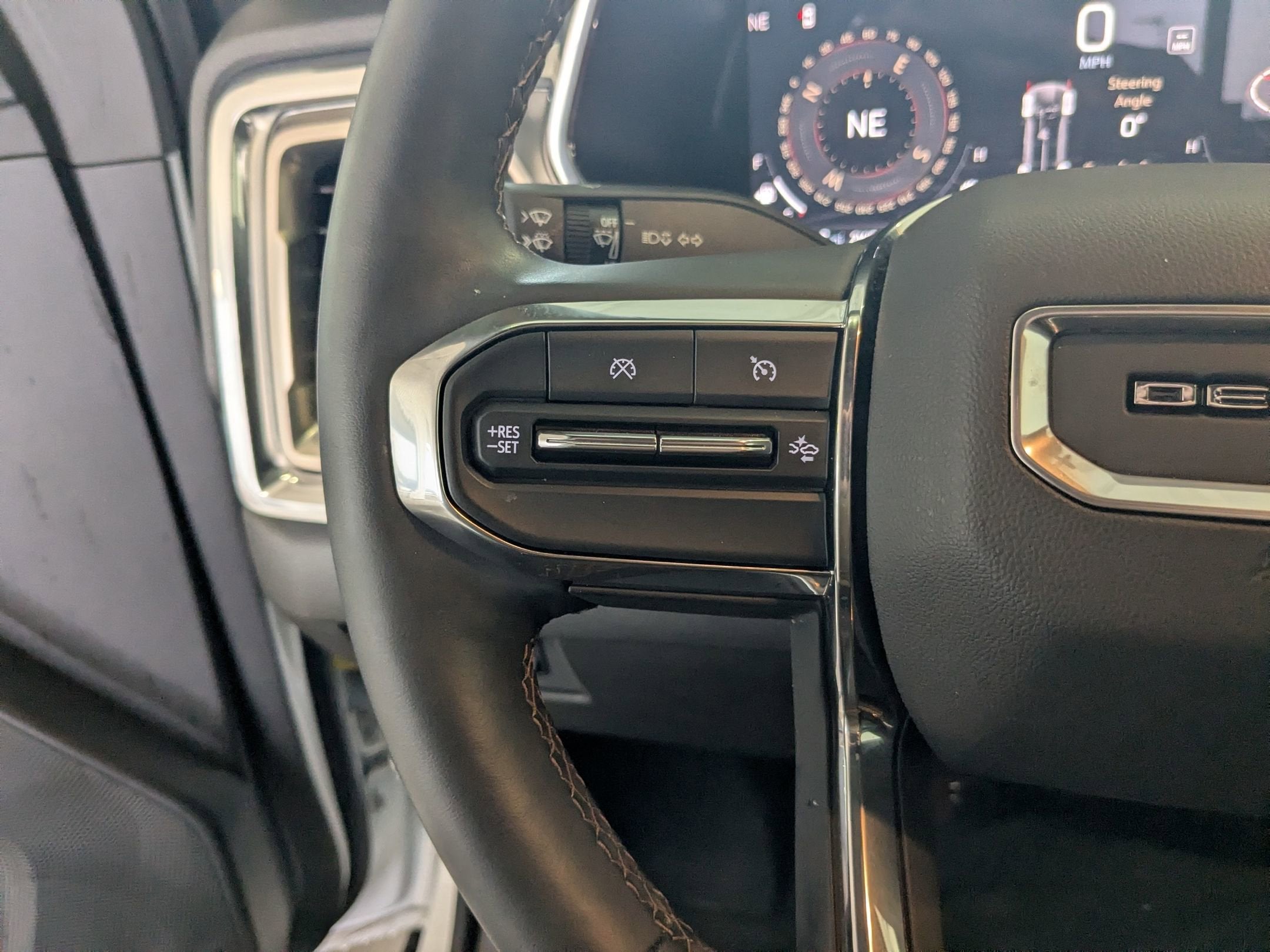 2024 GMC Canyon Denali