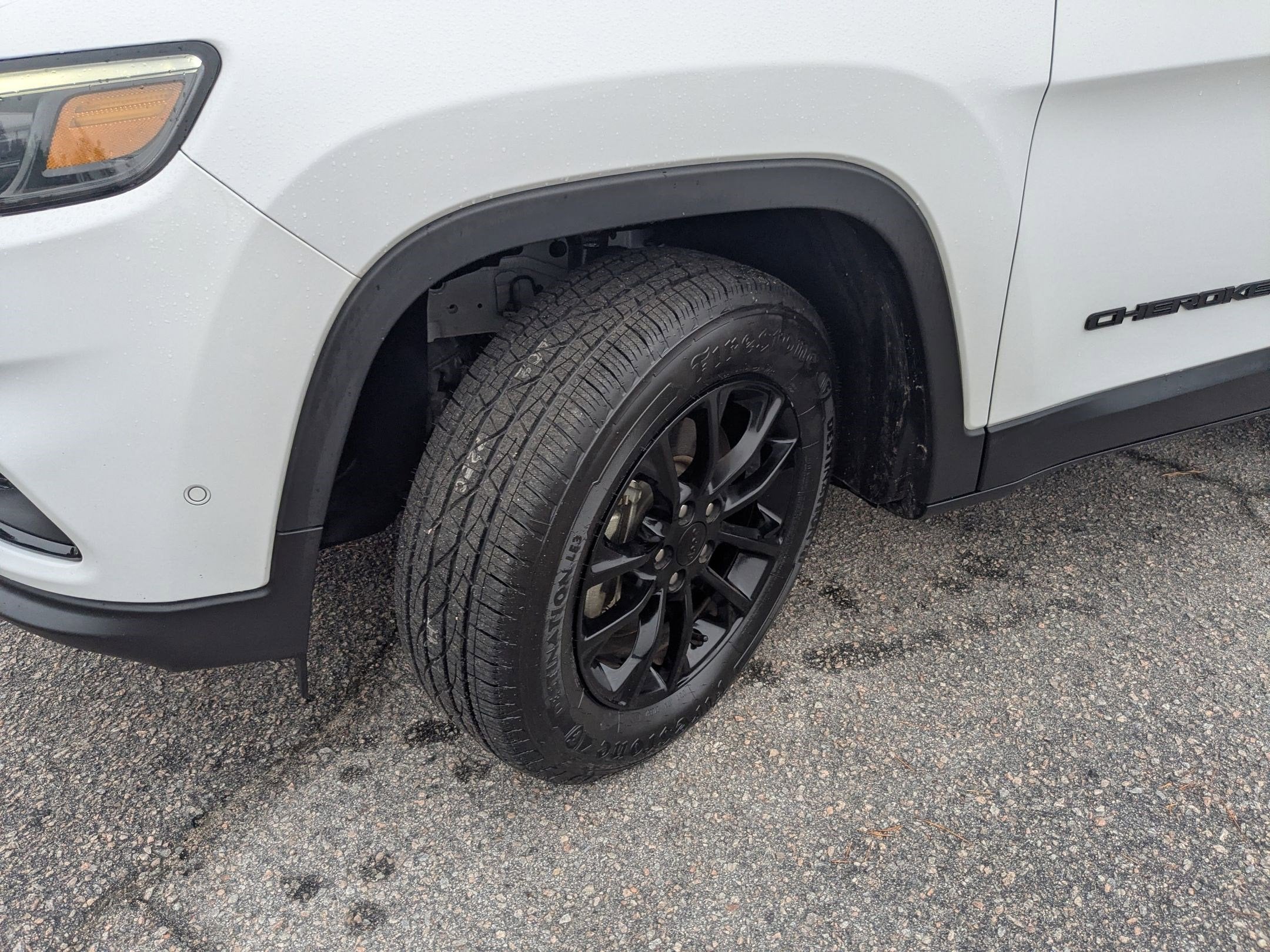 2023 Jeep Cherokee Altitude Lux 4x4