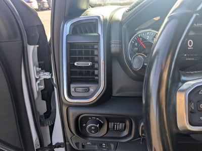 2021 RAM 1500 Laramie Crew Cab 4x4 5'7' Box