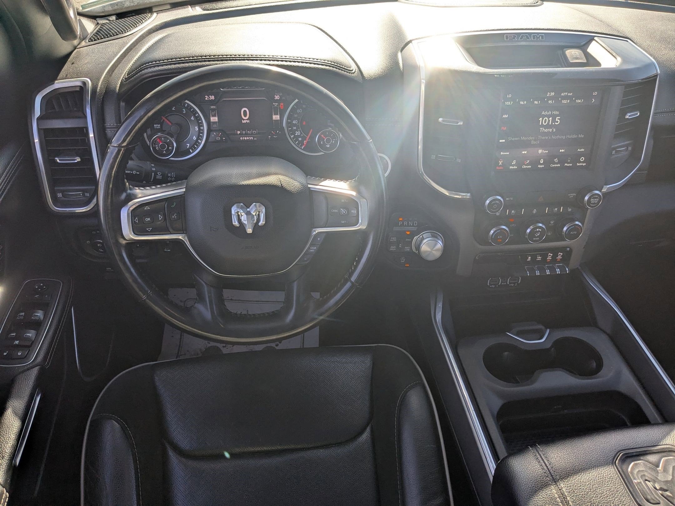 2021 RAM 1500 Laramie Crew Cab 4x4 5'7' Box