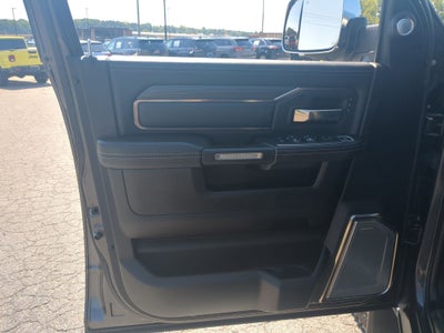 2019 RAM 2500 Limited Crew Cab 4x4 6'4' Box