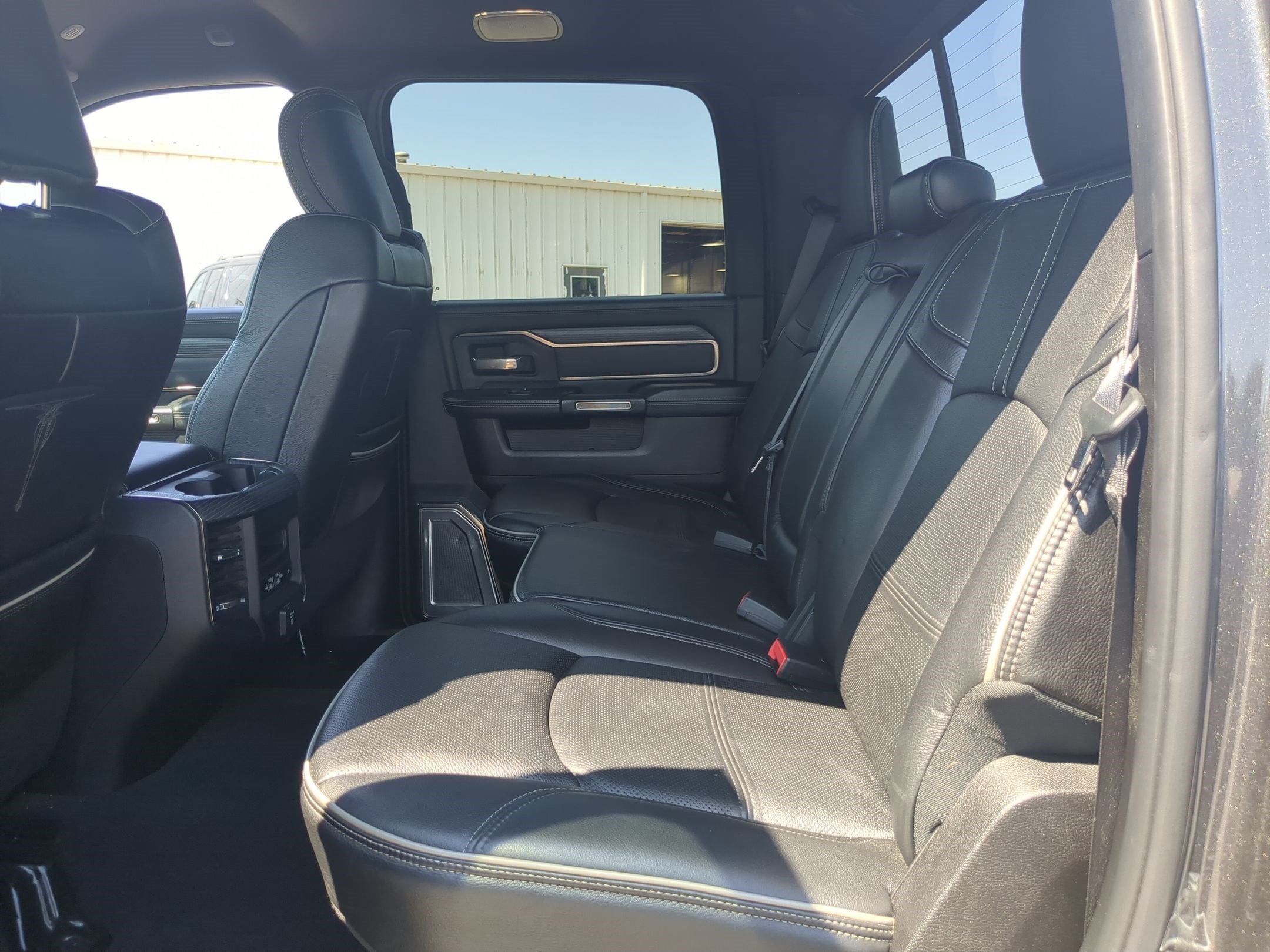 2019 RAM 2500 Limited Crew Cab 4x4 6'4' Box