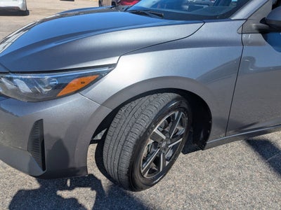 2024 Nissan Sentra SV Xtronic CVT