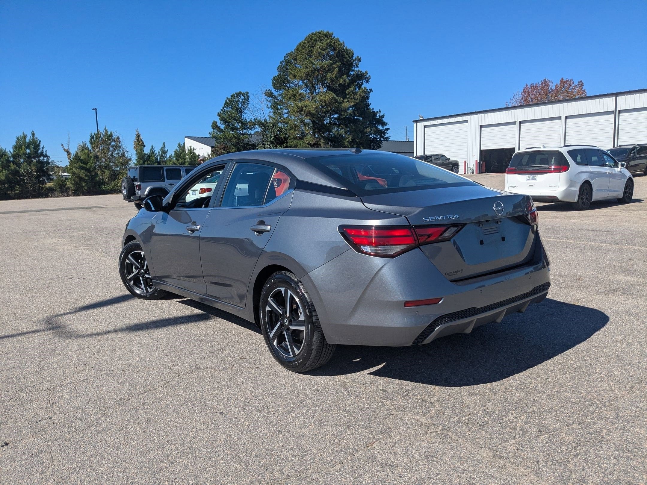 2024 Nissan Sentra SV Xtronic CVT