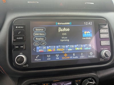 2024 Nissan Kicks SR Xtronic CVT