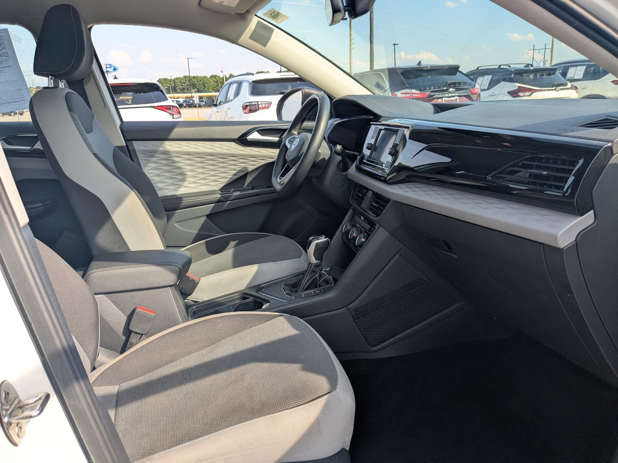 2024 Volkswagen Taos 1.5T S