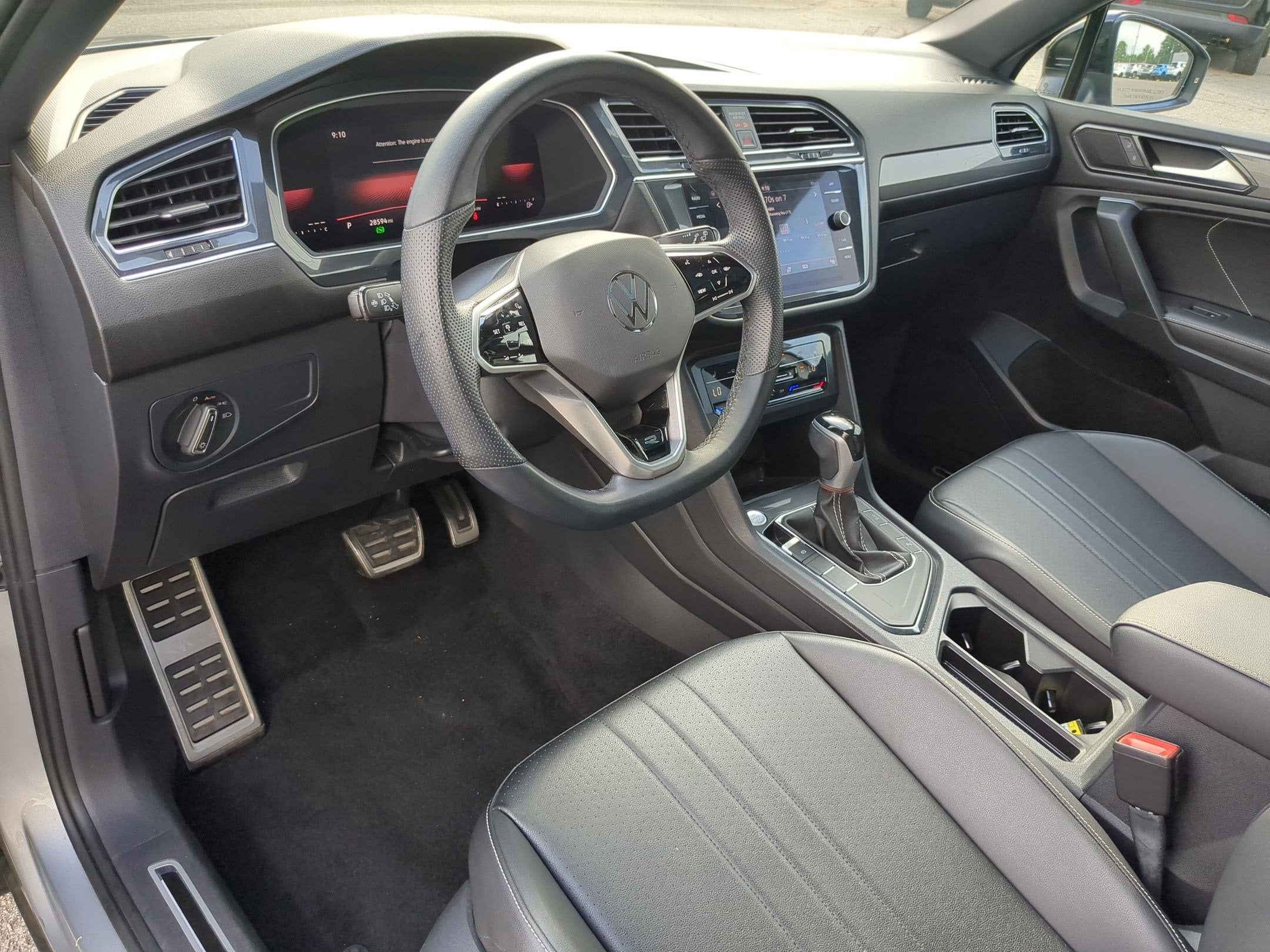 2023 Volkswagen Tiguan 2.0T SE R-Line Black