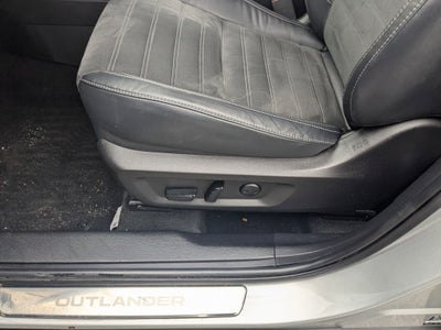 2023 Mitsubishi Outlander SE 2.5 S-AWC