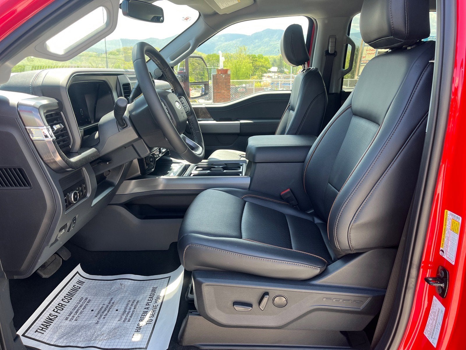 2026 Ford Super Duty F-250 SRW LARIAT