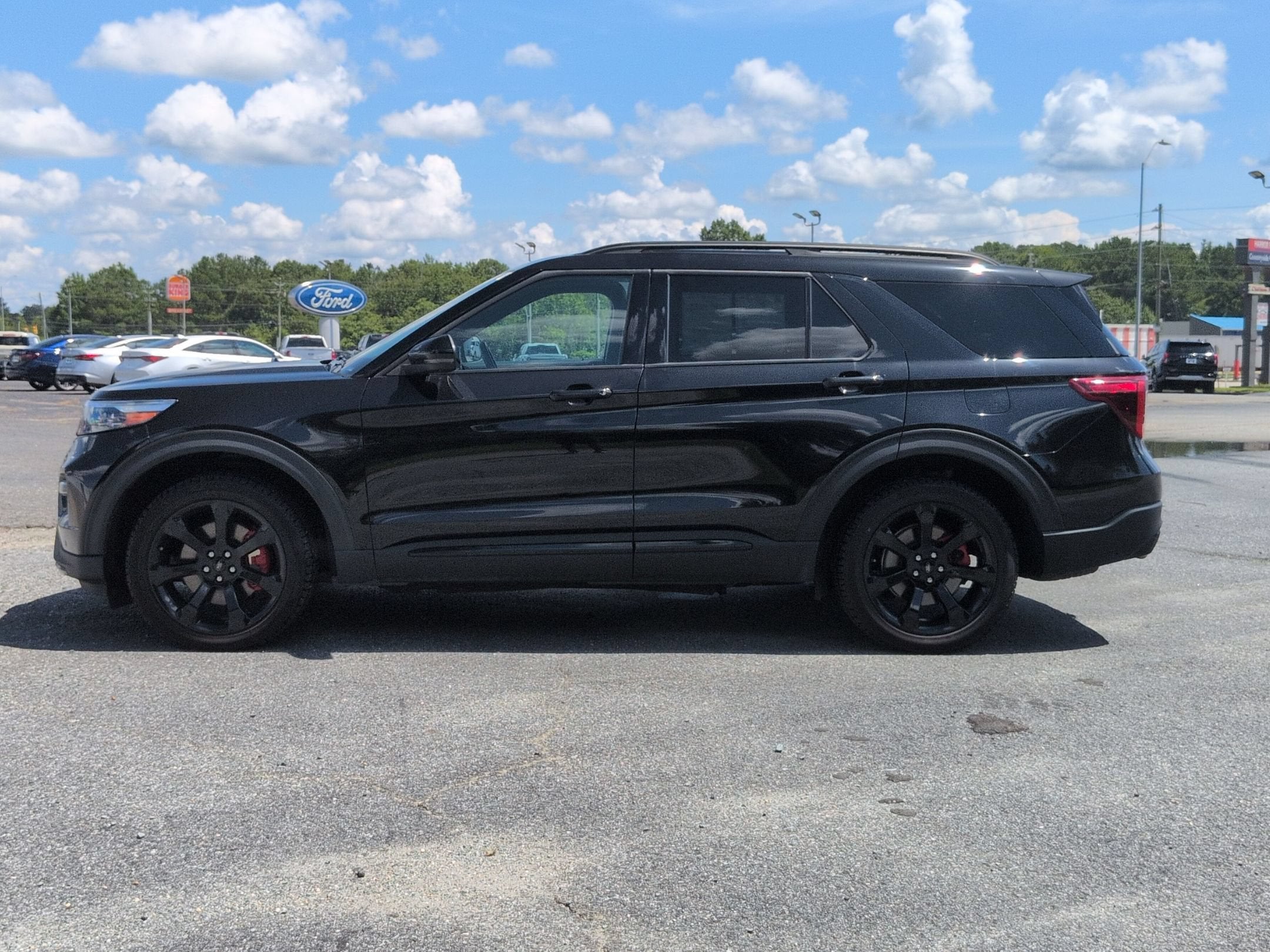 2023 Ford Explorer ST