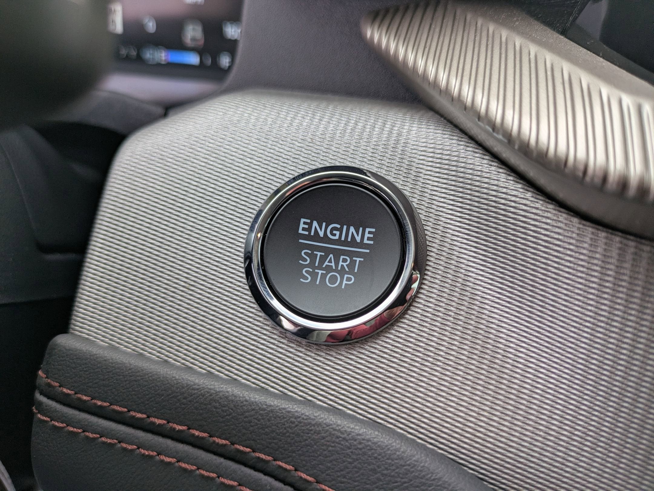 2025 Ford Explorer Active - Crossroads Courtesy Demo