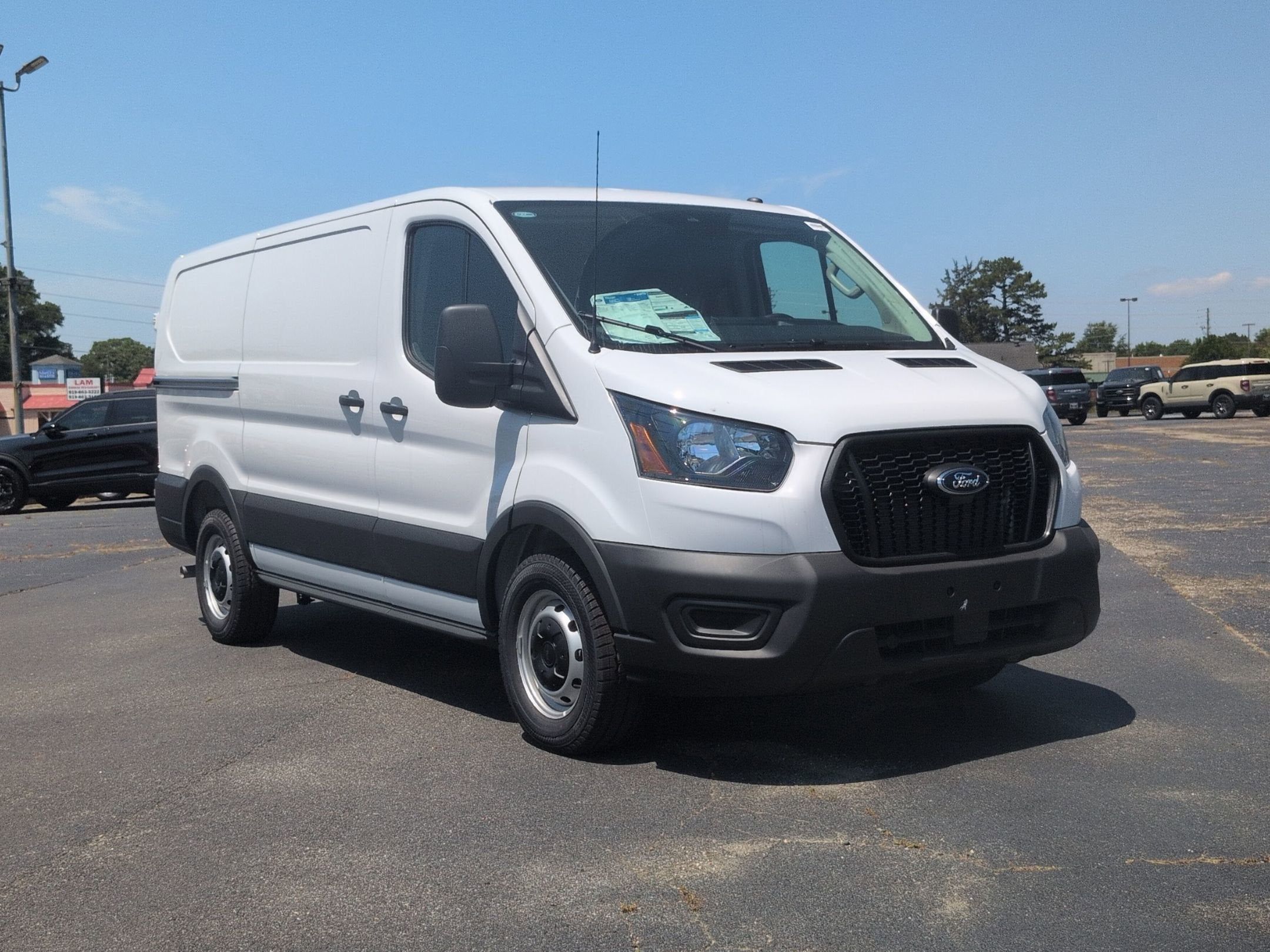 2025 Ford Transit Cargo Van Base