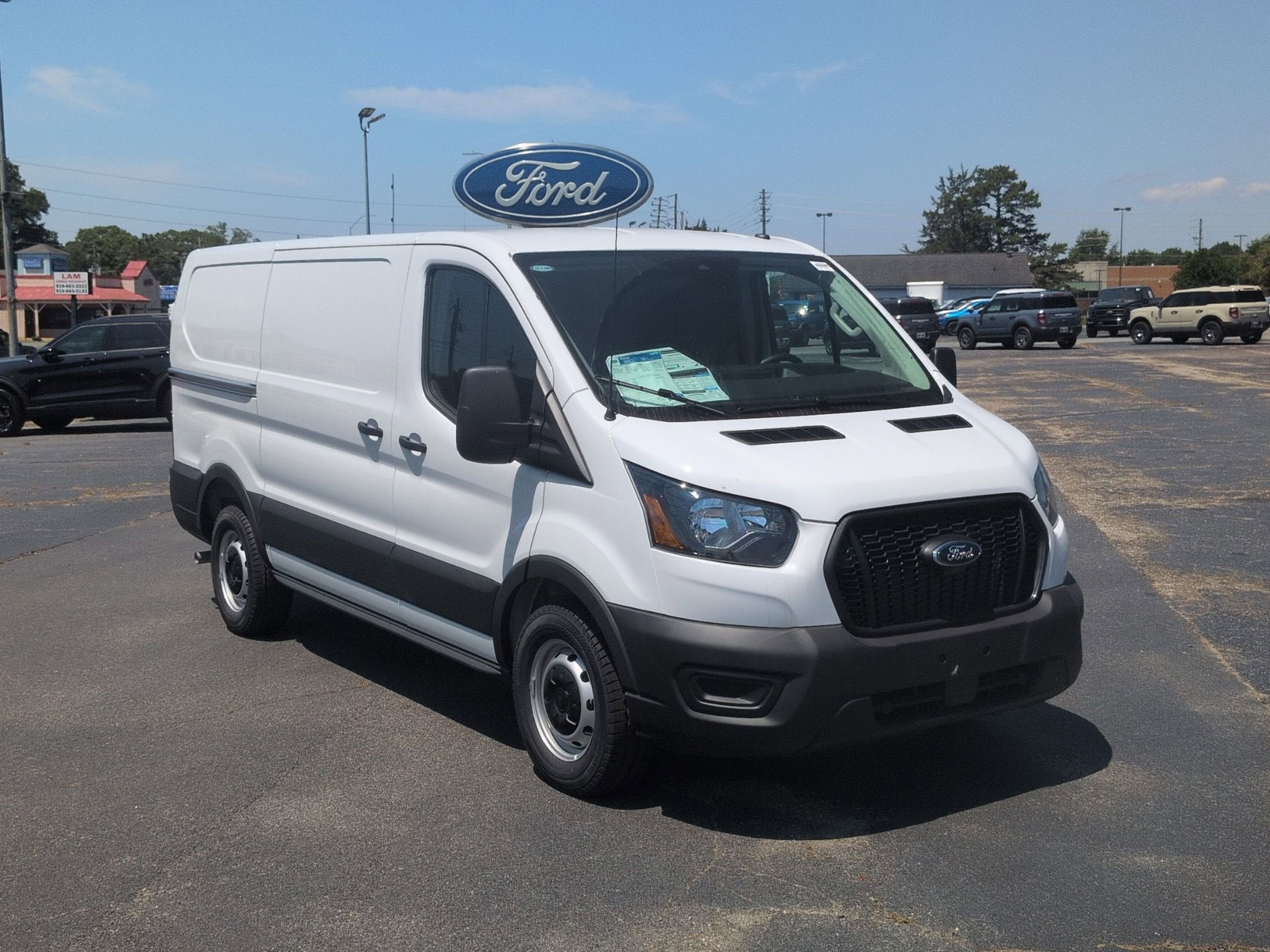 2025 Ford Transit Cargo Van Base