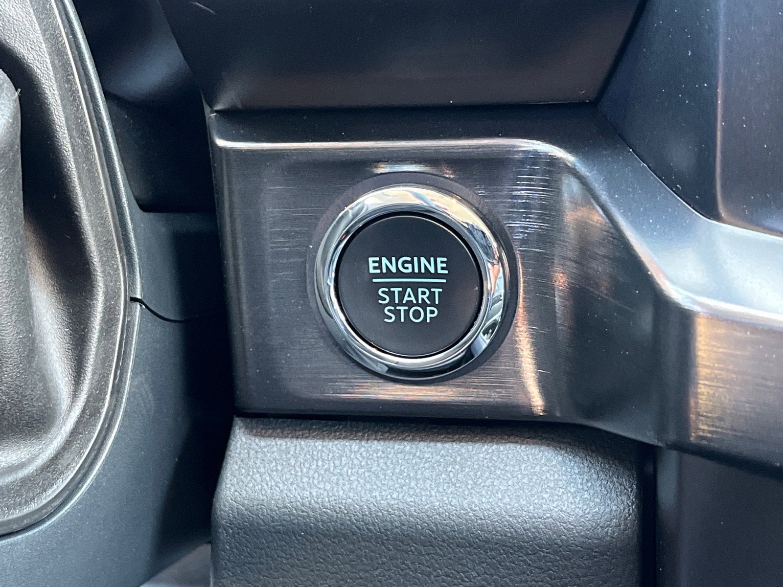 2026 Ford Super Duty F-550 DRW Lariat DRW