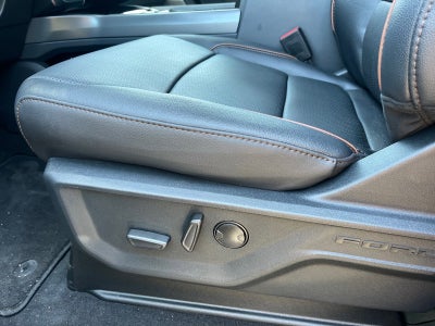 2026 Ford Super Duty F-550 DRW Lariat DRW