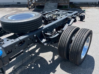 2025 Ford Super Duty F-550 DRW XLT DRW