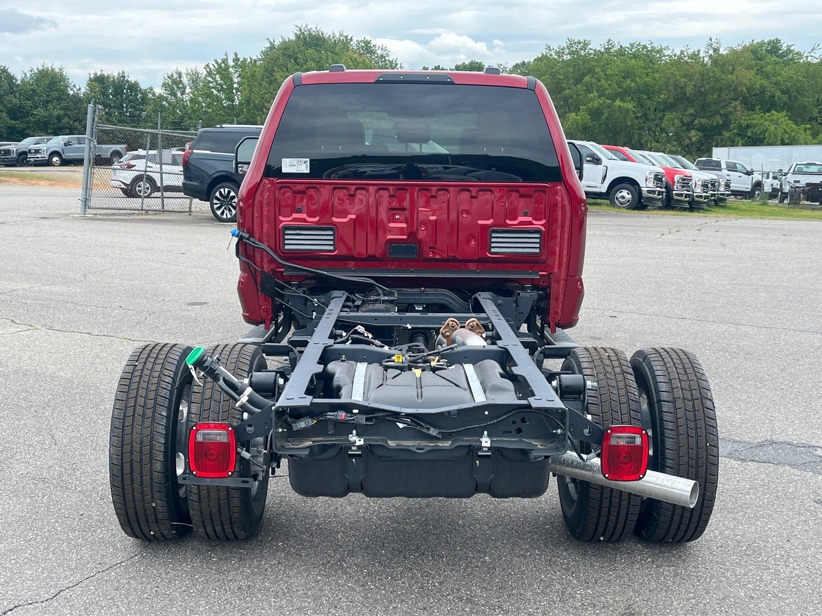 2026 Ford Super Duty F-350 DRW Lariat DRW