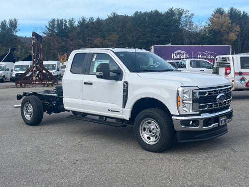 2026 Ford Super Duty F-350 SRW XL