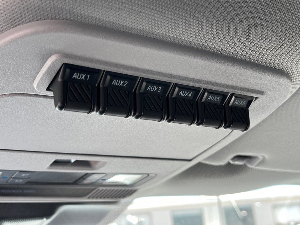 2025 Ford Super Duty F-350 SRW XL