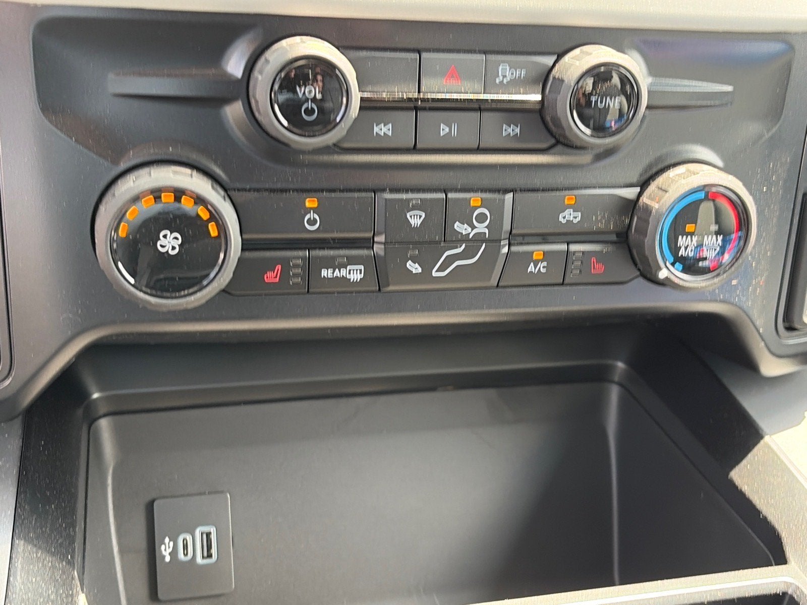 2026 Ford Super Duty F-350 DRW XLT