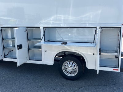 2024 Ford Transit Cutaway Base