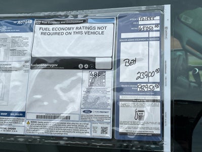 2025 Ford Super Duty F-600 DRW XL