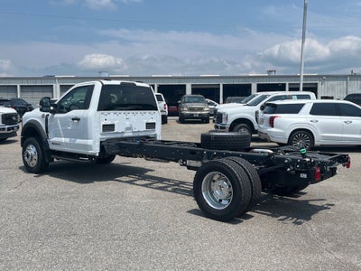 2025 Ford Super Duty F-600 DRW XLT