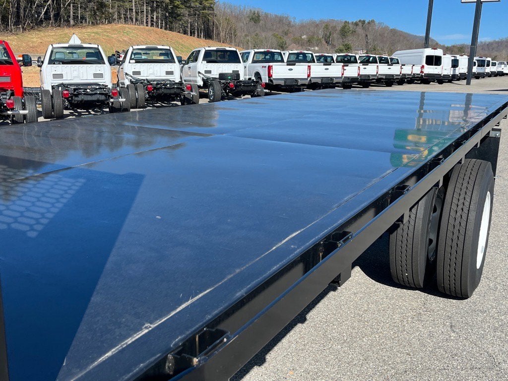 2025 Ford F-650SD Base