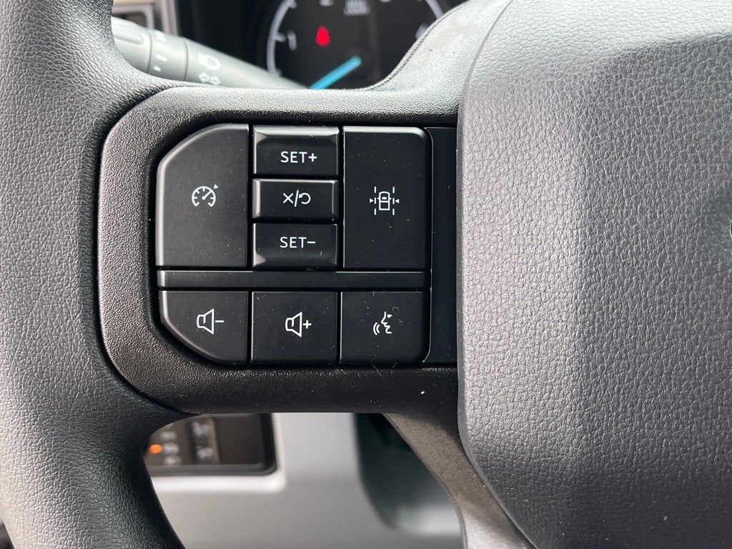 2025 Ford Super Duty F-350 DRW XL