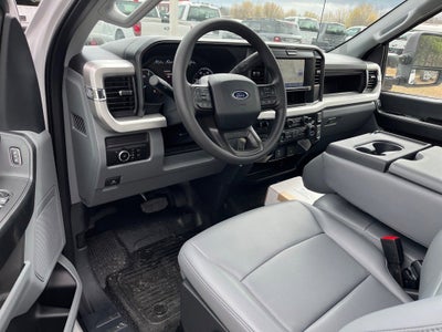 2025 Ford Super Duty F-350 DRW XL