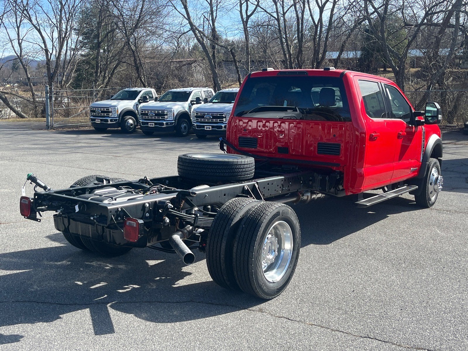 2026 Ford Super Duty F-550 DRW Lariat DRW