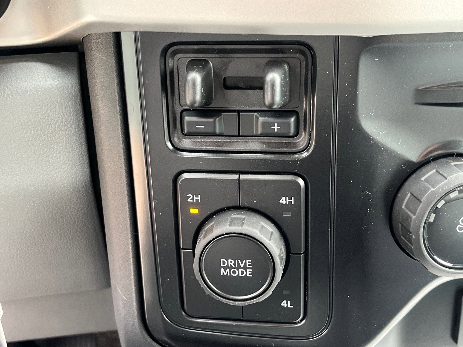 2026 Ford Super Duty F-550 DRW XL DRW