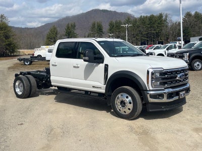2026 Ford Super Duty F-550 DRW Lariat DRW