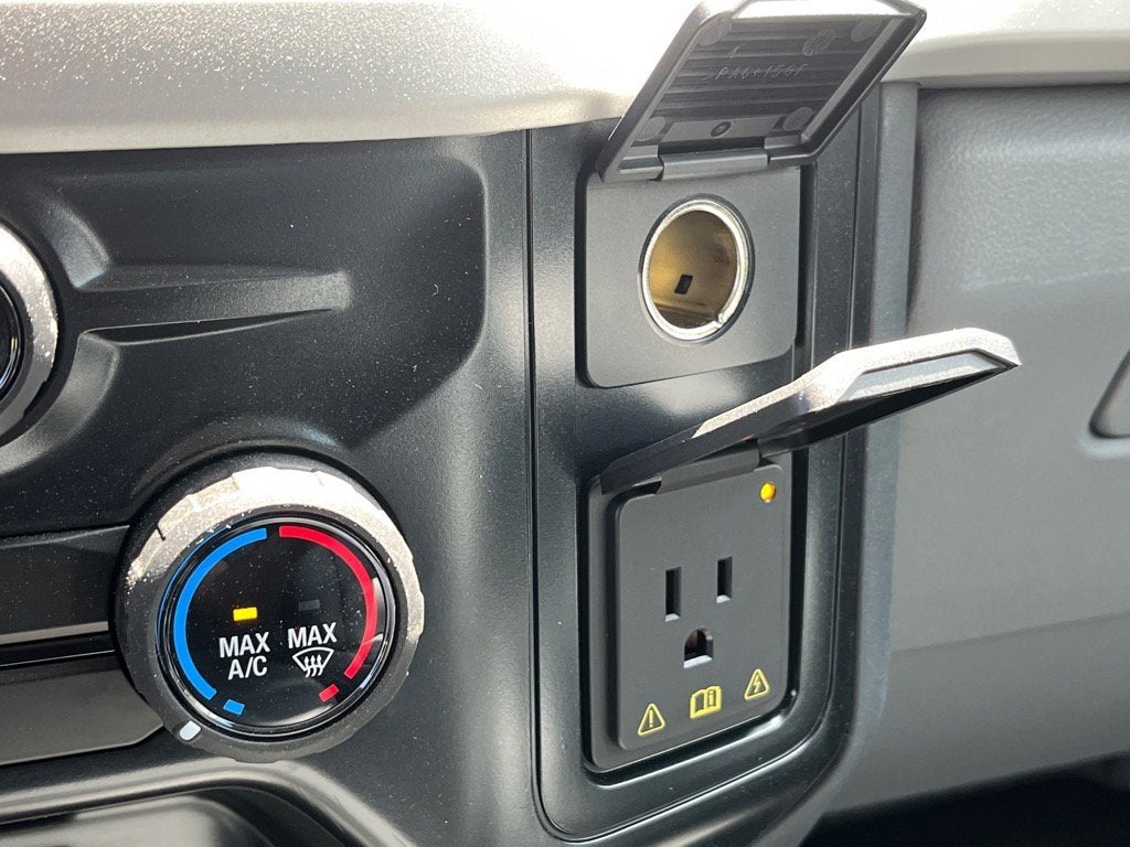 2025 Ford Super Duty F-550 DRW XL