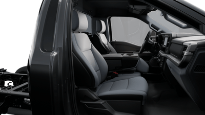 2025 Ford Super Duty F-550 DRW XLT DRW