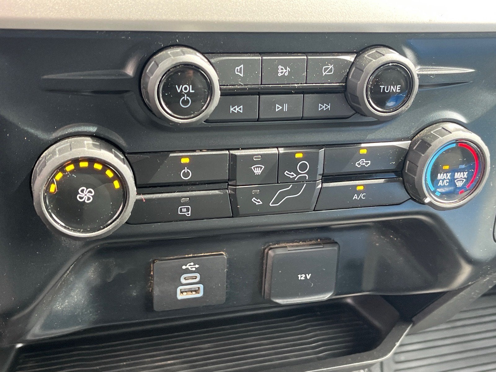 2023 Ford Super Duty F-550 DRW XLT DRW