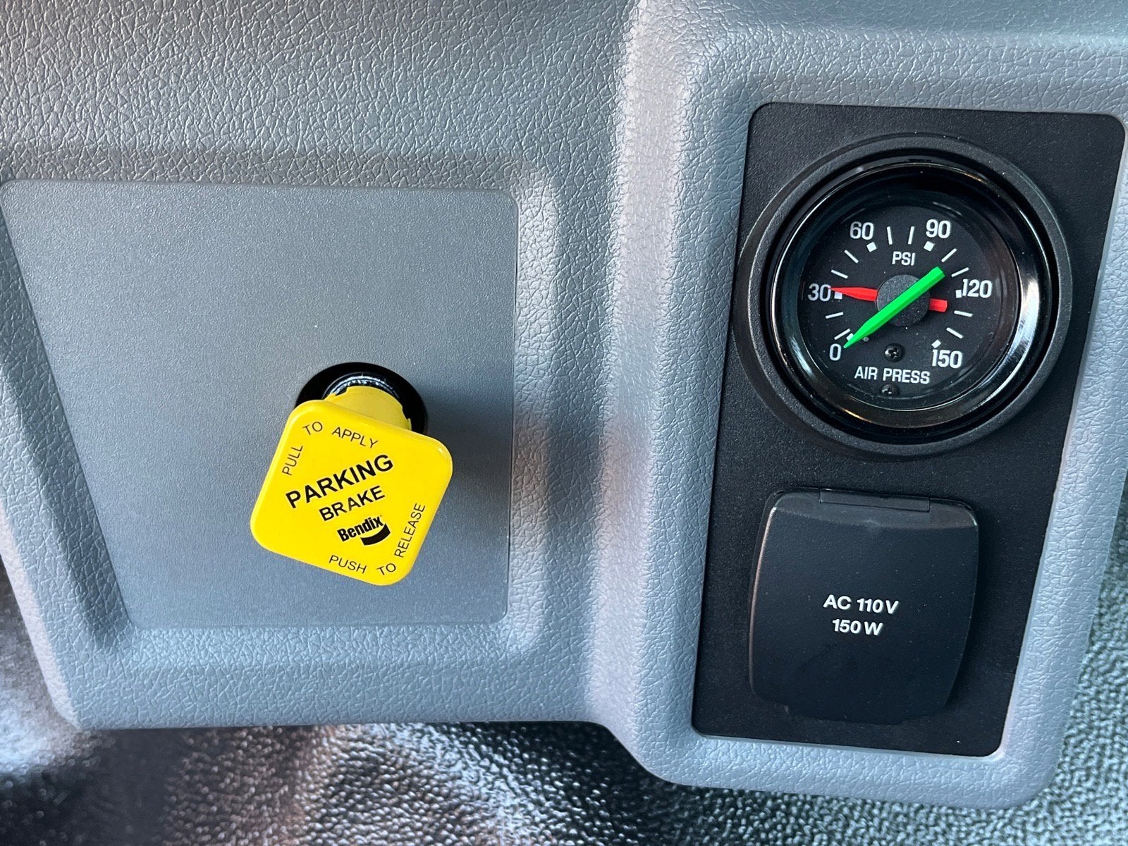 2026 Ford F-750SD Base