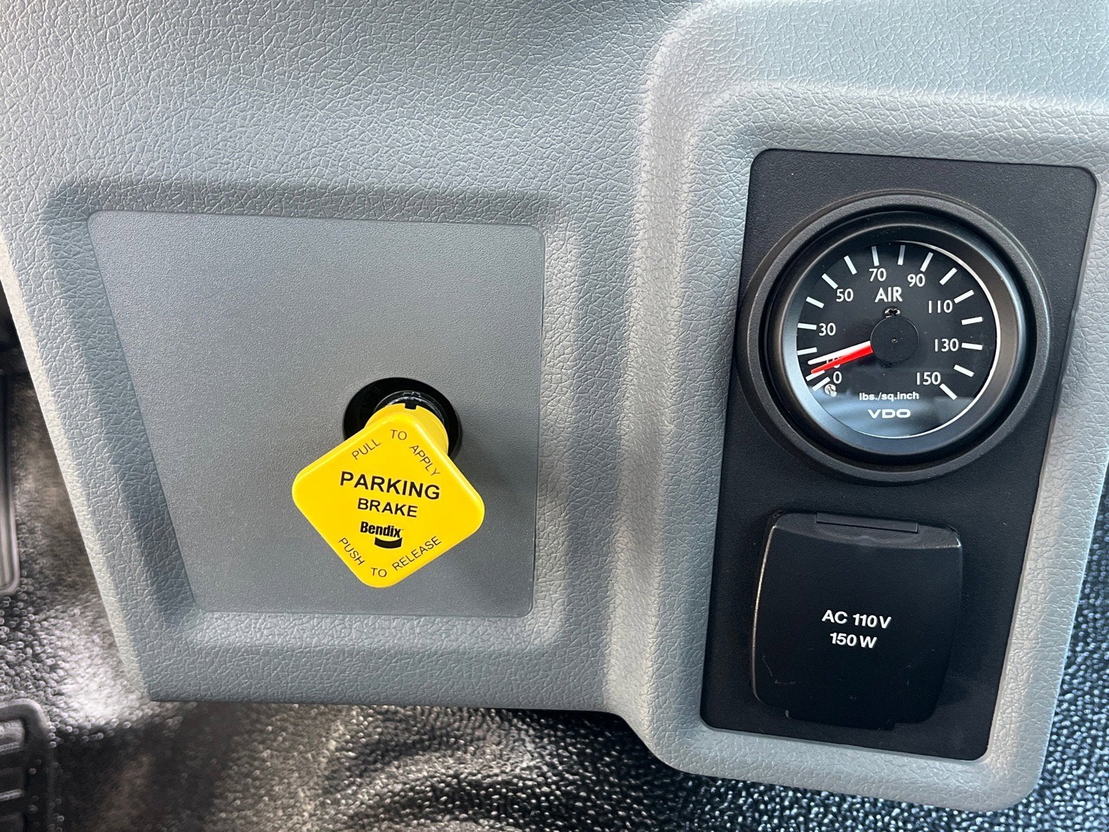 2026 Ford F-750SD Base