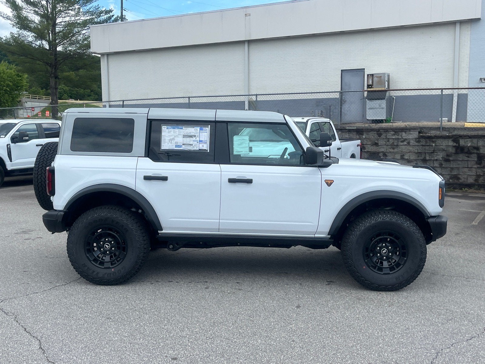 2026 Ford Bronco Badlands