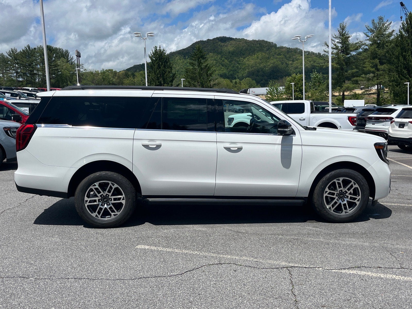 2026 Ford Expedition Max Active