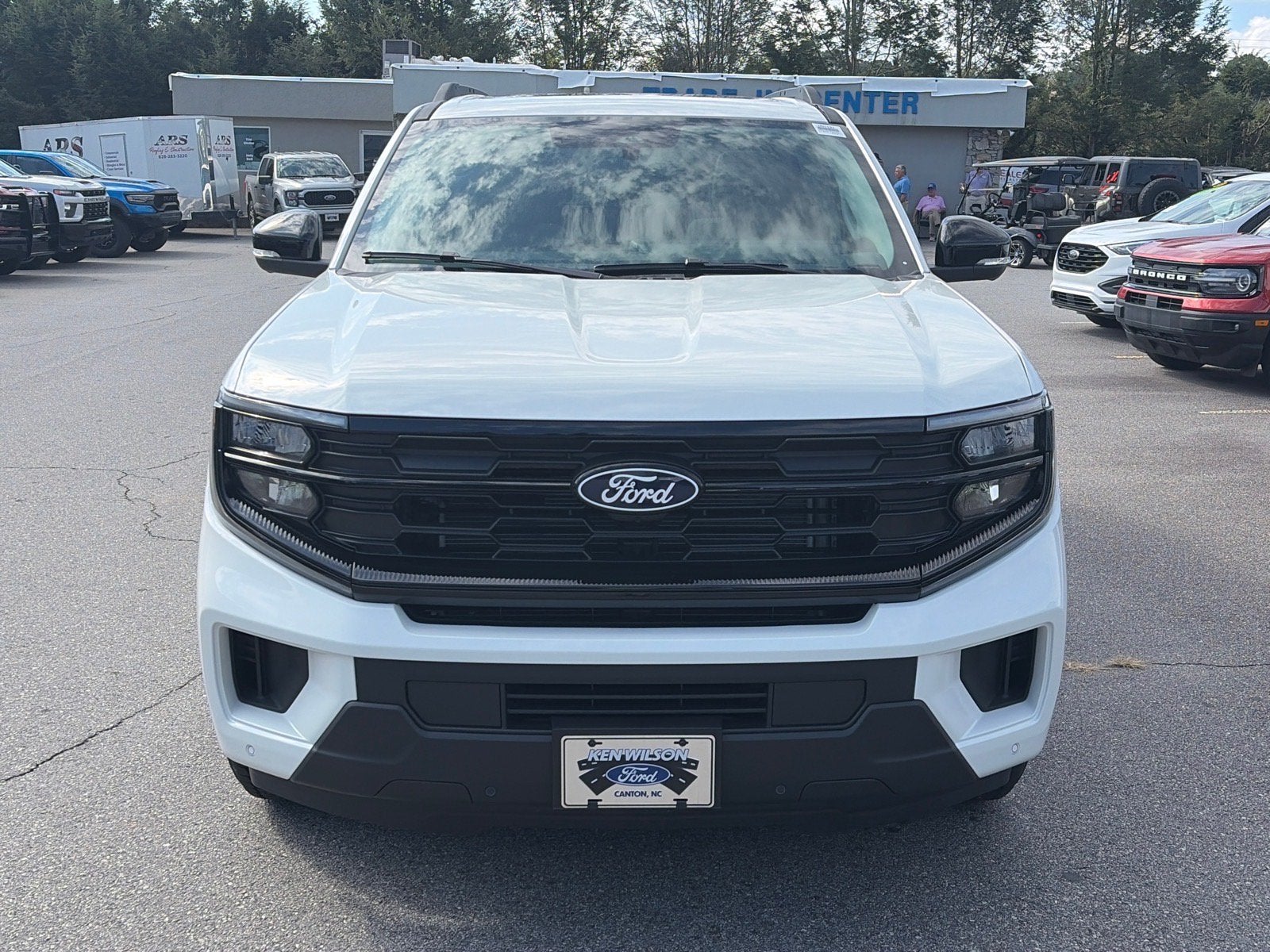 2027 Ford Expedition Active