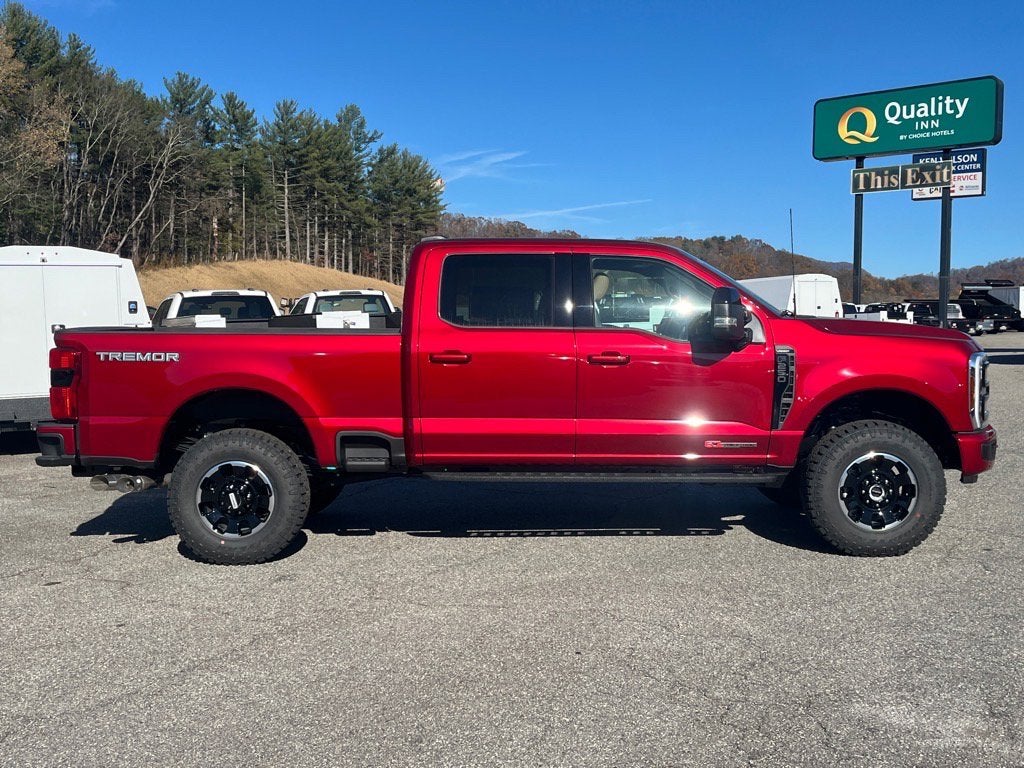2026 Ford Super Duty F-250 SRW LARIAT