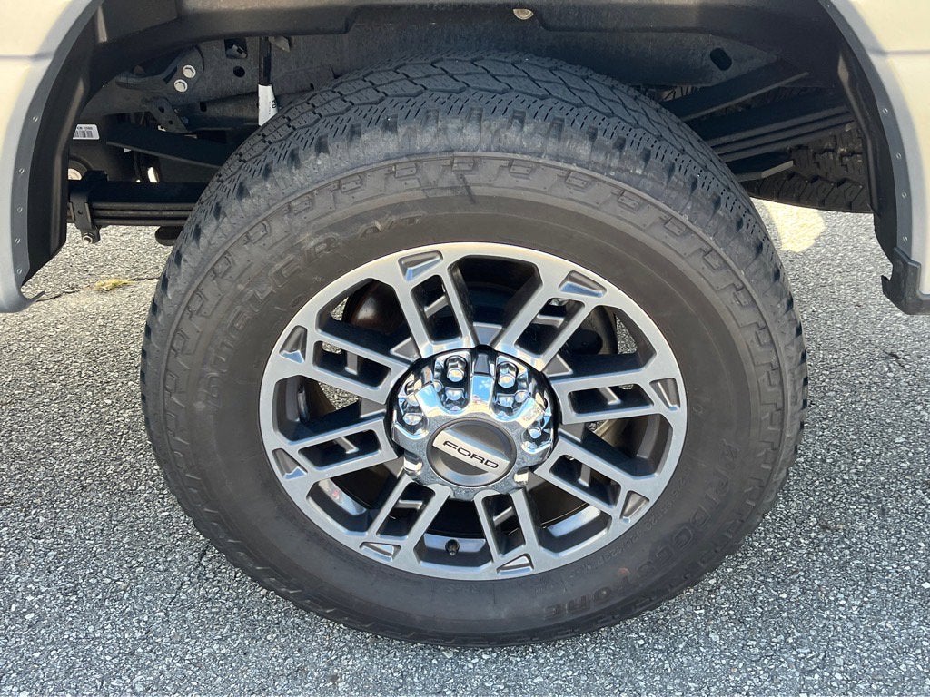 2024 Ford Super Duty F-250 SRW Limited