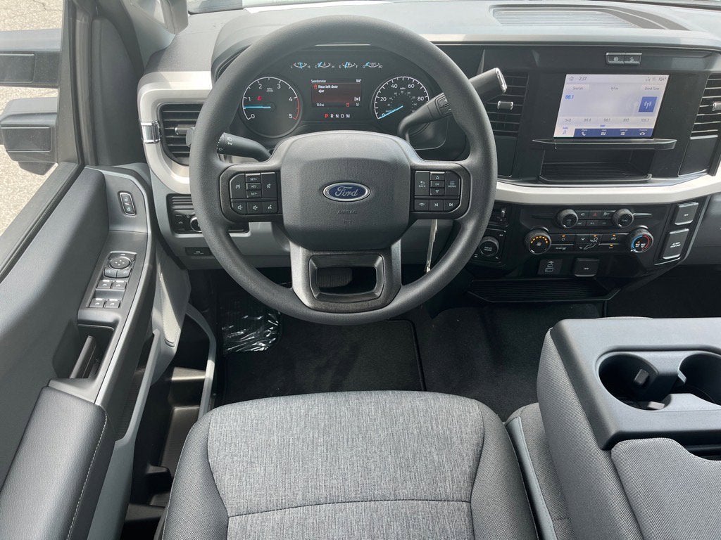 2025 Ford Super Duty F-250 SRW XL