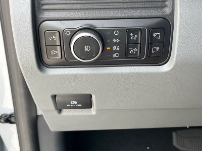 2026 Ford Super Duty F-350 SRW XLT