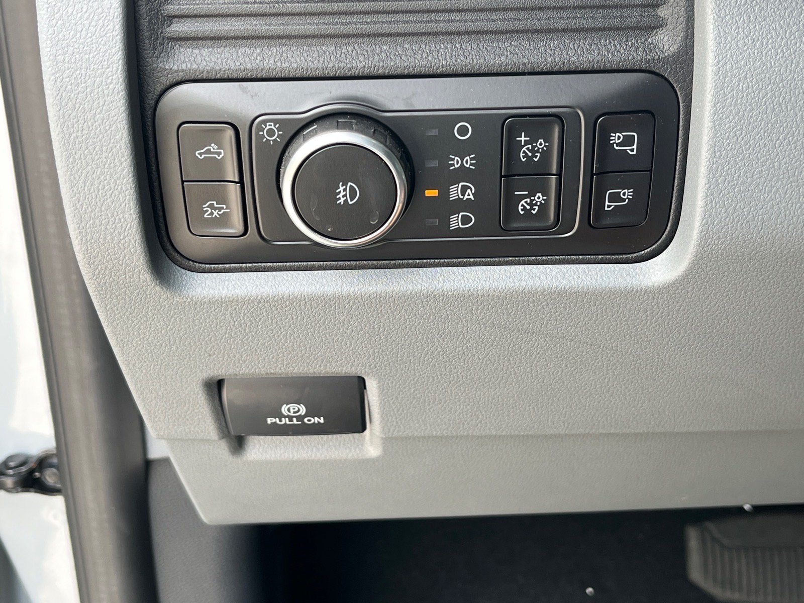 2026 Ford Super Duty F-350 SRW XLT