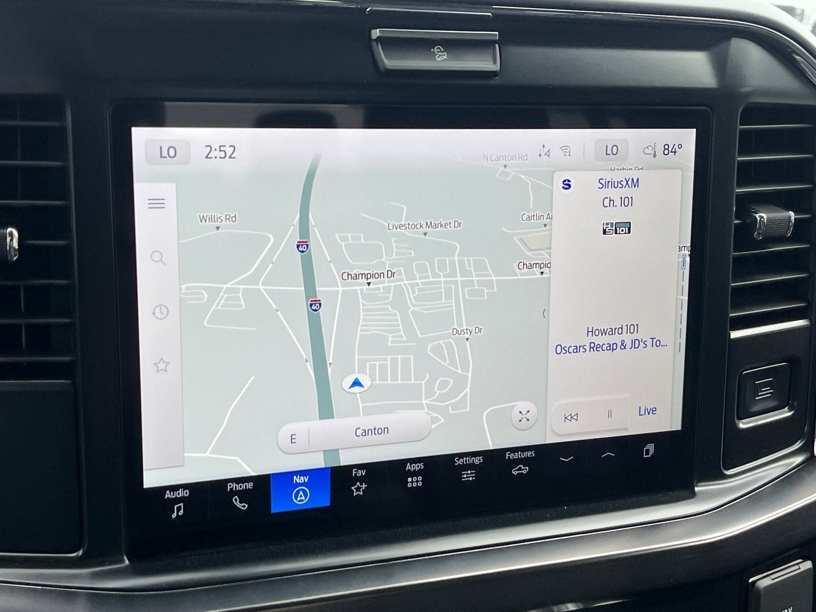 2026 Ford Super Duty F-350 SRW LARIAT