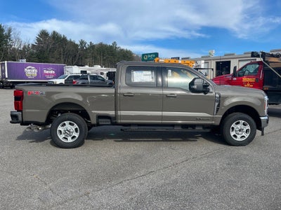 2026 Ford Super Duty F-350 SRW XLT