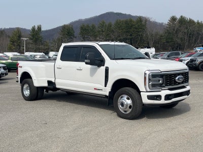 2025 Ford Super Duty F-350 DRW Platinum