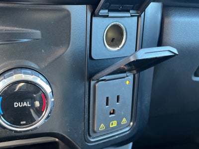 2024 Ford Super Duty F-350 DRW LARIAT